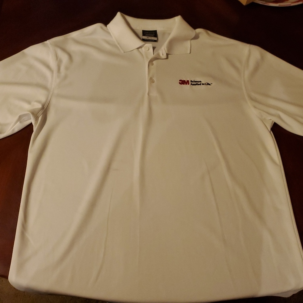 Nike Dry-Fit Golf Shirt